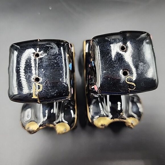 Vintage Red Ware Hand Painted Car Jalopy 3” Salt & Pepper Shakers Japan - Picture 3 of 8